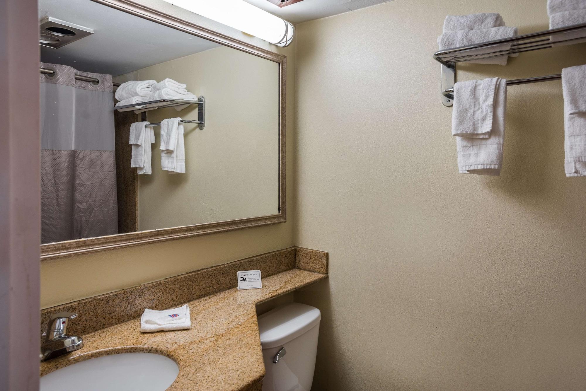 Motel 6-Philadelphia, Pa - Northeast Экстерьер фото